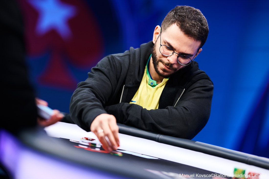 João Paulo14 em mesa de torneio ao vivo da PokerStars